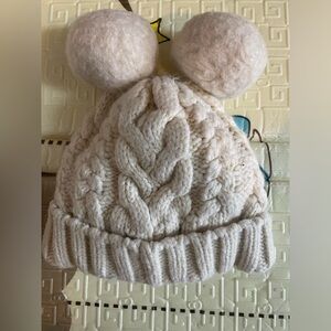 Baby gap girls pom pom hat M/L